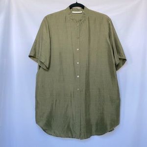 Chaps.  Olive Green 100% Silk Top. Size 10.